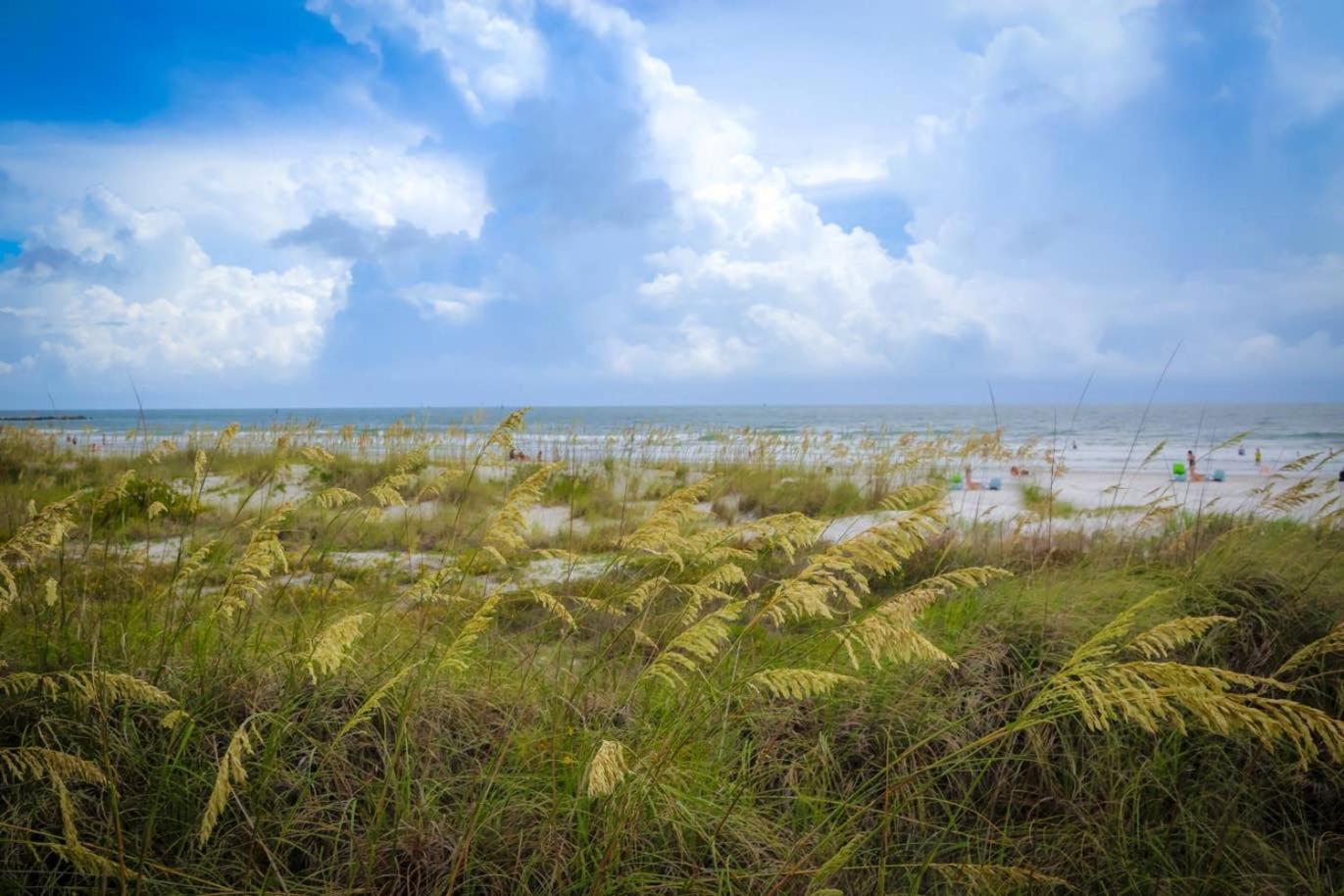 Holiday Inn Club Vacations Cape Canaveral Beach Resort Buitenkant foto